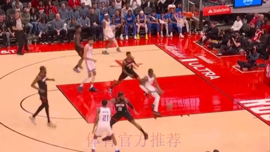 雷霆客场大胜火箭